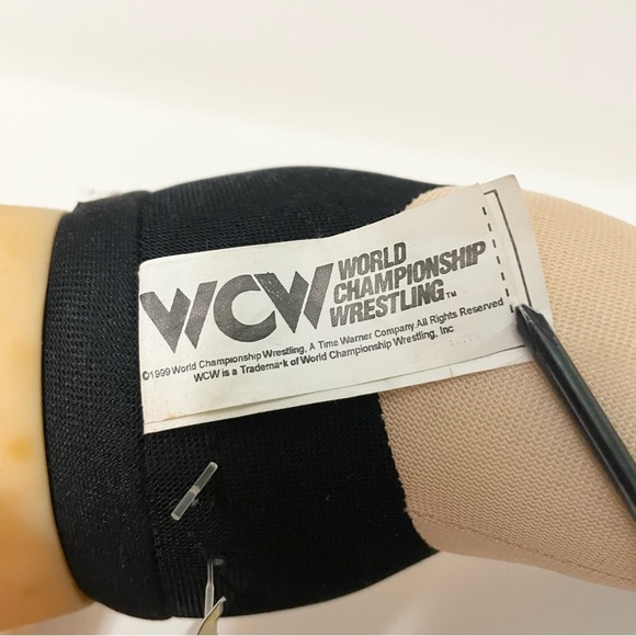 Vintage 1999 WCW Play By Play Goldberg" 18"  Plush Action Figure - Picture 13 of 16